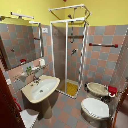 Muggianeddu Panzió Tonara